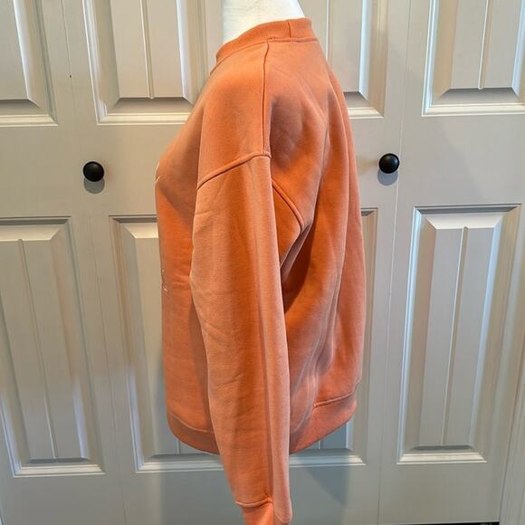 Bailey Rose Medium Embroidered “Malibu Athletics” Peach Crewneck Pullover NWOT - Picture 8 of 13